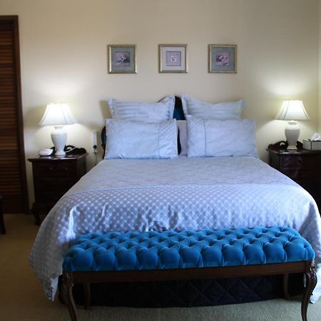 Bathurst Heights Bed & Breakfast Экстерьер фото