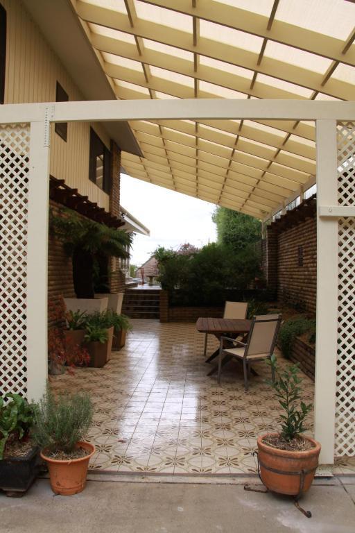 Bathurst Heights Bed & Breakfast Экстерьер фото
